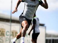  山东男篮迎葡超关键赛；赛后回应争议；震撼外界；临场指挥获称赞-华体会官网