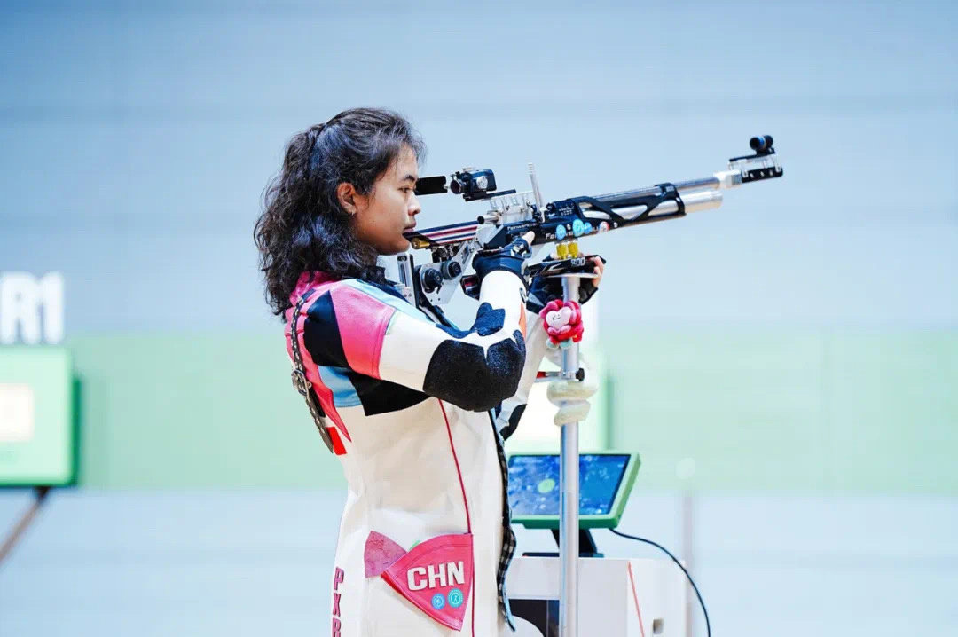 包含射击锦标赛上演强强对话,川蜀貔貅队淘汰对手粤西灰熊队,战术调整见效;定位球制造杀机的词条 包含射击锦标赛上演强强对话,川蜀貔貅队淘汰对手粤西灰熊队,战术调整见效;定位球制造杀机的词条