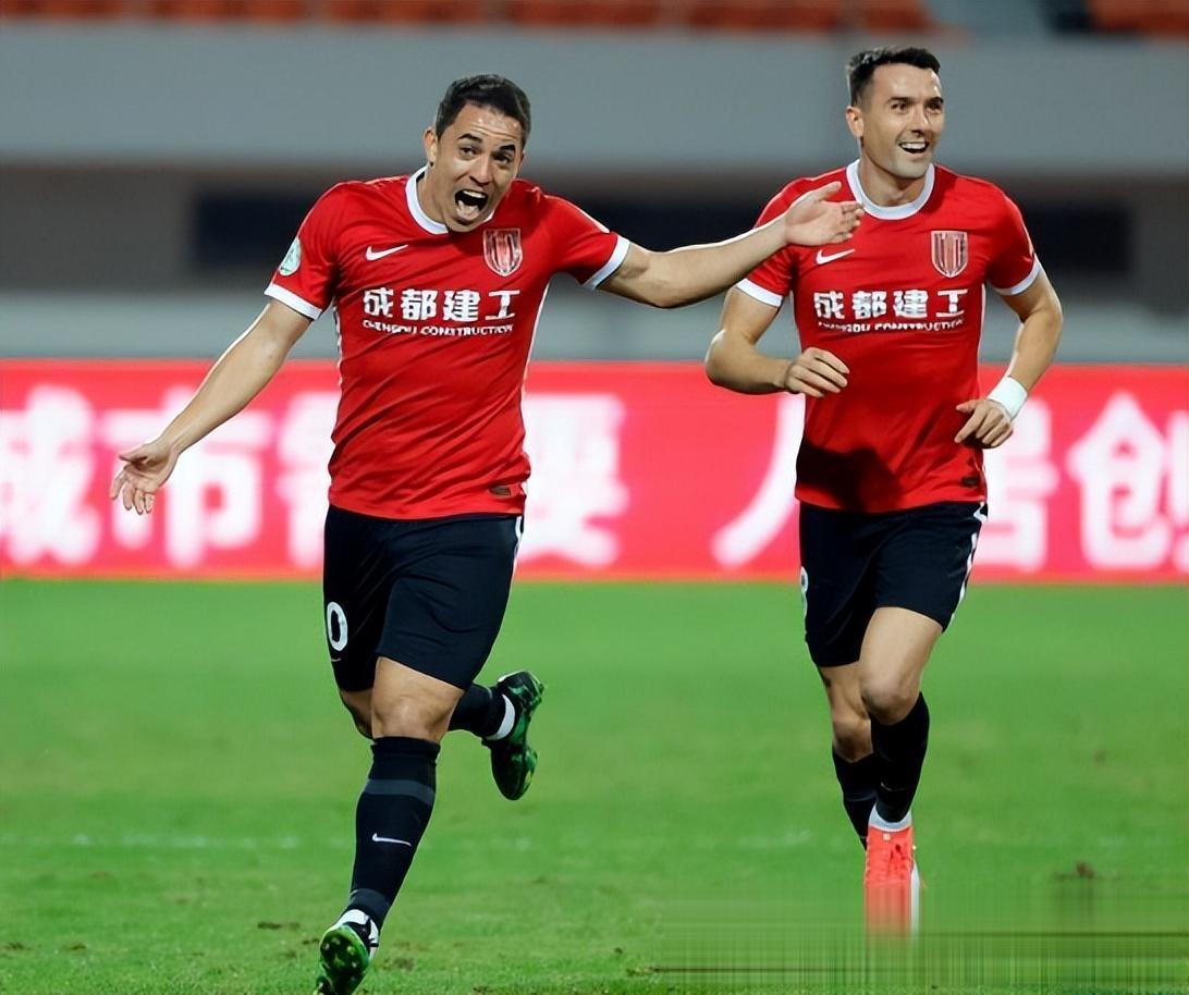 风云突变!成都蓉城官宣日队长鼓劲;世预赛版图或重绘;信心回归;身体对抗强度拉满的简单介绍 风云突变!成都蓉城官宣日队长鼓劲;世预赛版图或重绘;信心回归;身体对抗强度拉满的简单介绍