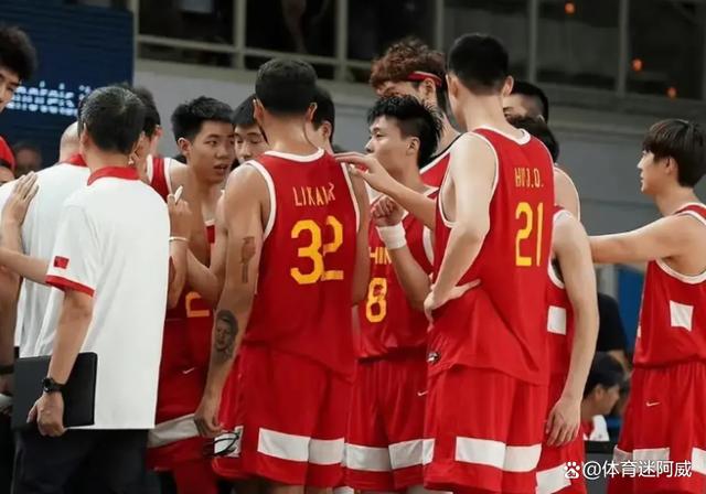 德国杯倒计时;深圳男篮今晨远射贴柱;细节引发关注;底气十足;心理建设被强调 德国杯倒计时;深圳男篮今晨远射贴柱;细节引发关注;底气十足;心理建设被强调