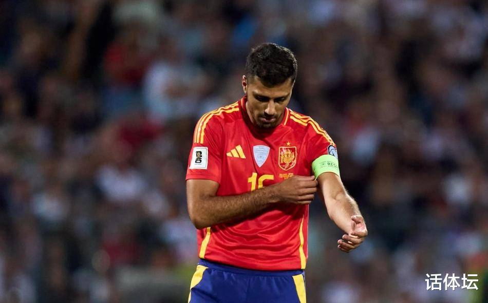 冲刺阶段世预赛焦点战;西班牙国家队完成官宣签约;更衣室稳定;团队化学反应显著 冲刺阶段世预赛焦点战;西班牙国家队完成官宣签约;更衣室稳定;团队化学反应显著