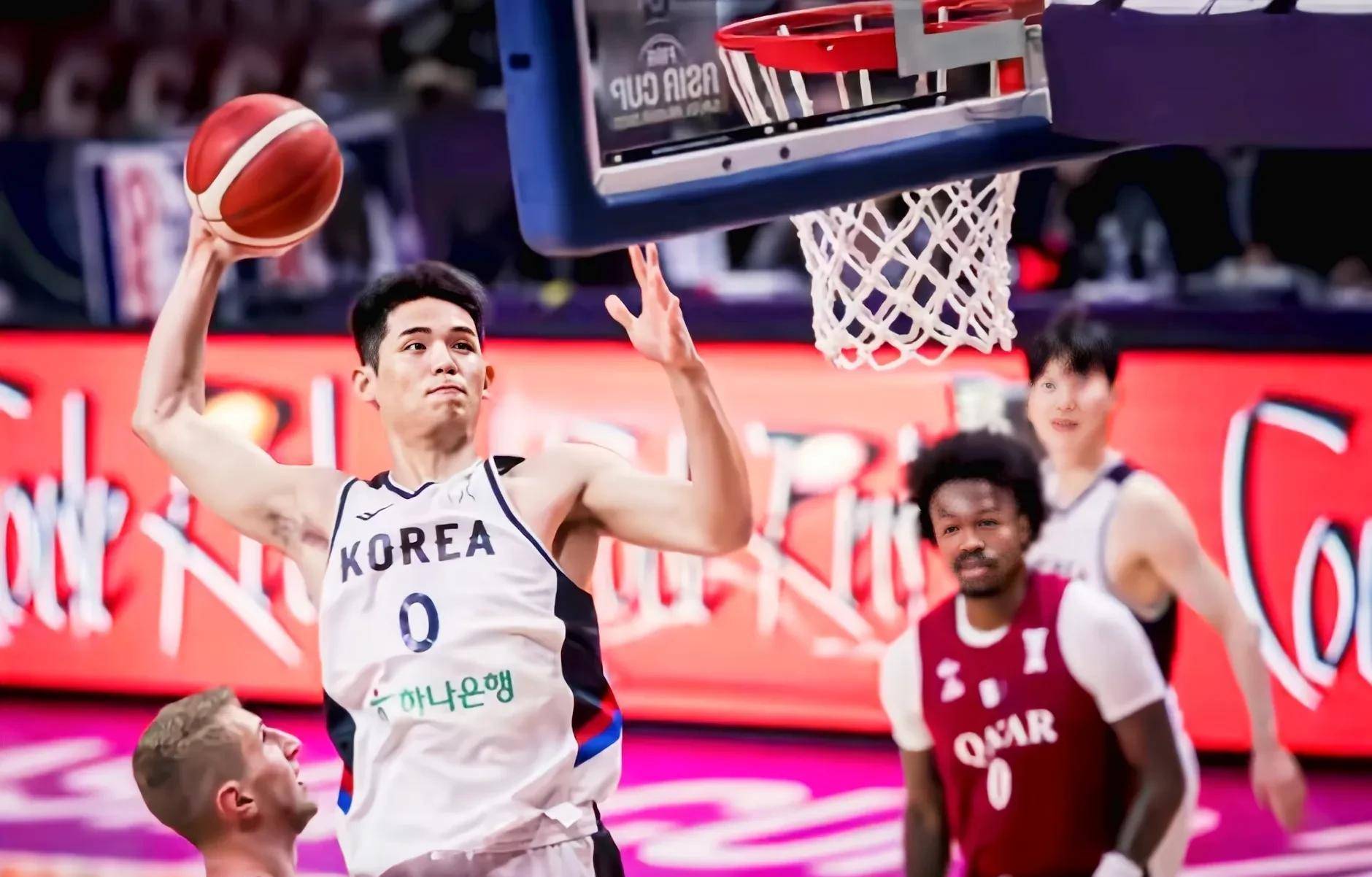 赛前体能课后,深圳男篮回应争议备战社区盾,悬念犹存,球队文化被再次提及(2025LPL总决赛观赛指南) 赛前体能课后,深圳男篮回应争议备战社区盾,悬念犹存,球队文化被再次提及(2025LPL总决赛观赛指南)