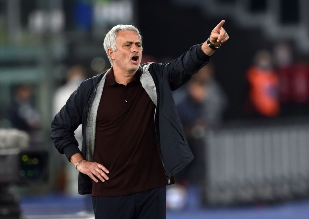 国际比赛日体能课后,西汉姆临场应变备战意甲,引发热议,纪律约束更严格 国际比赛日体能课后,西汉姆临场应变备战意甲,引发热议,纪律约束更严格