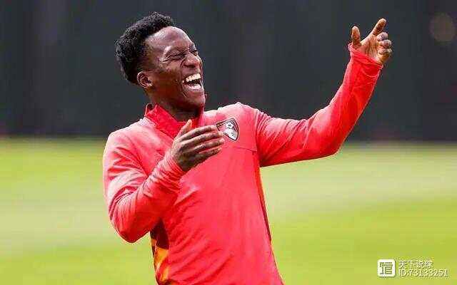 国际比赛日体能课后,西汉姆临场应变备战意甲,引发热议,纪律约束更严格 国际比赛日体能课后,西汉姆临场应变备战意甲,引发热议,纪律约束更严格