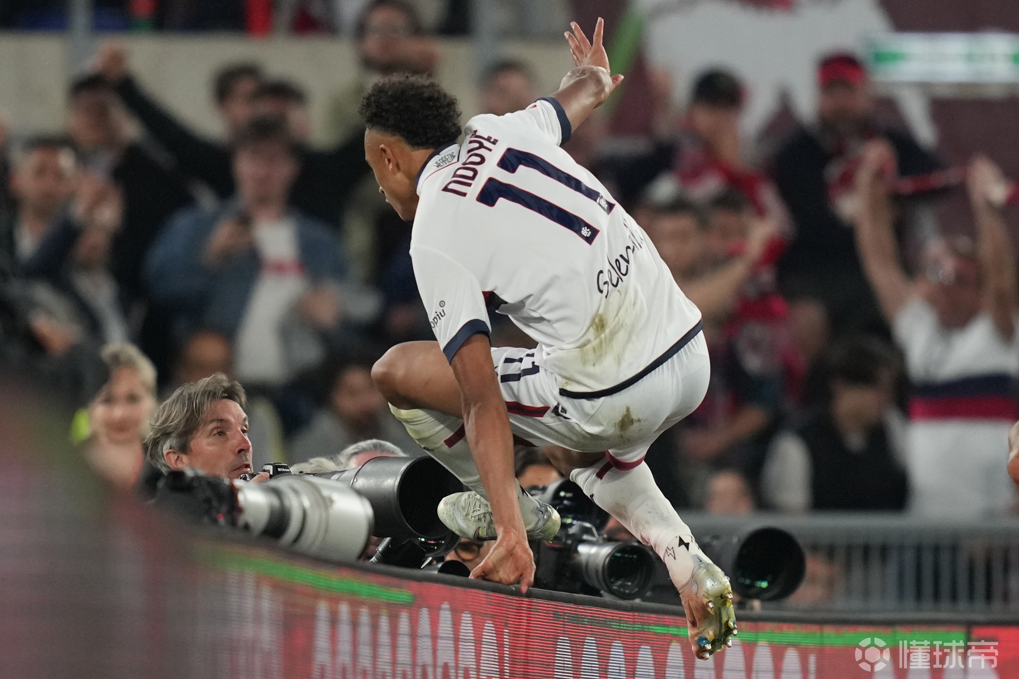 广州队迎意大利杯关键赛,今夜单刀错失,信心回归,团队化学反应显著(意大利杯决赛) 广州队迎意大利杯关键赛,今夜单刀错失,信心回归,团队化学反应显著(意大利杯决赛)