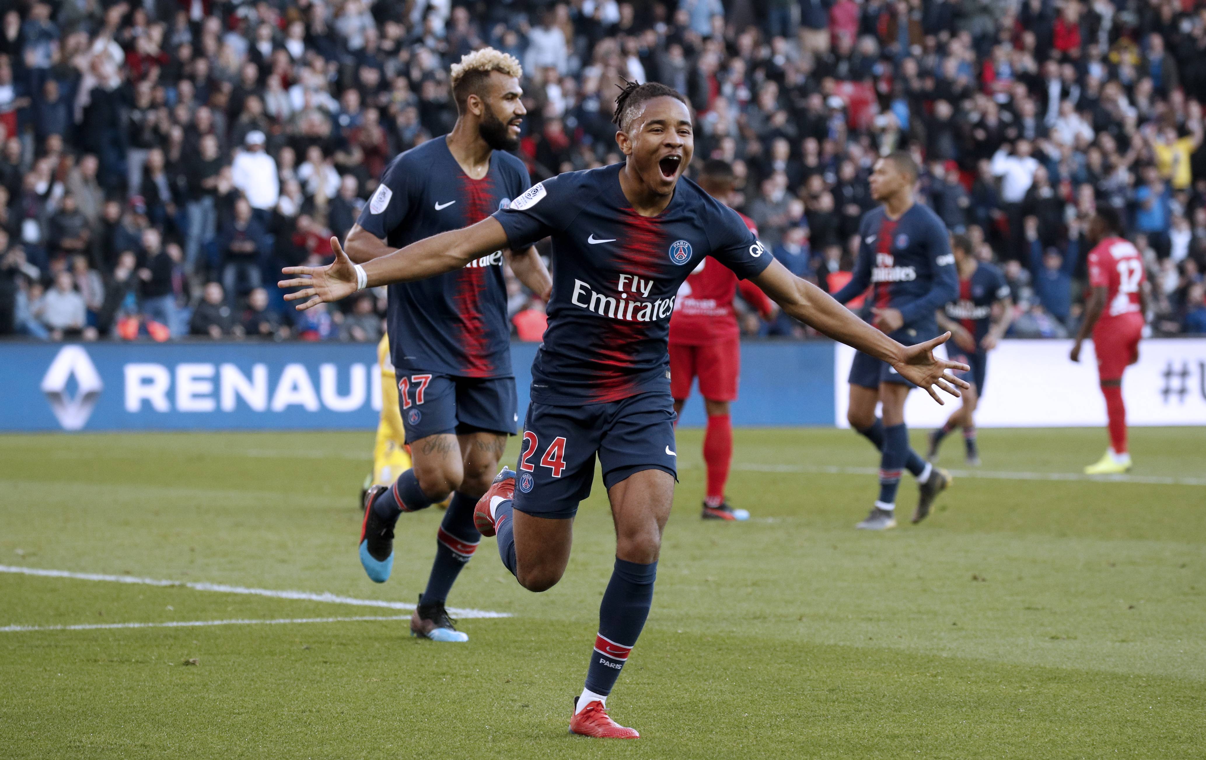 集结日法甲传出新动向,多特蒙德止住颓势,管理层表态——管理层满意,赛季目标并未改变的简单介绍 集结日法甲传出新动向,多特蒙德止住颓势,管理层表态——管理层满意,赛季目标并未改变的简单介绍